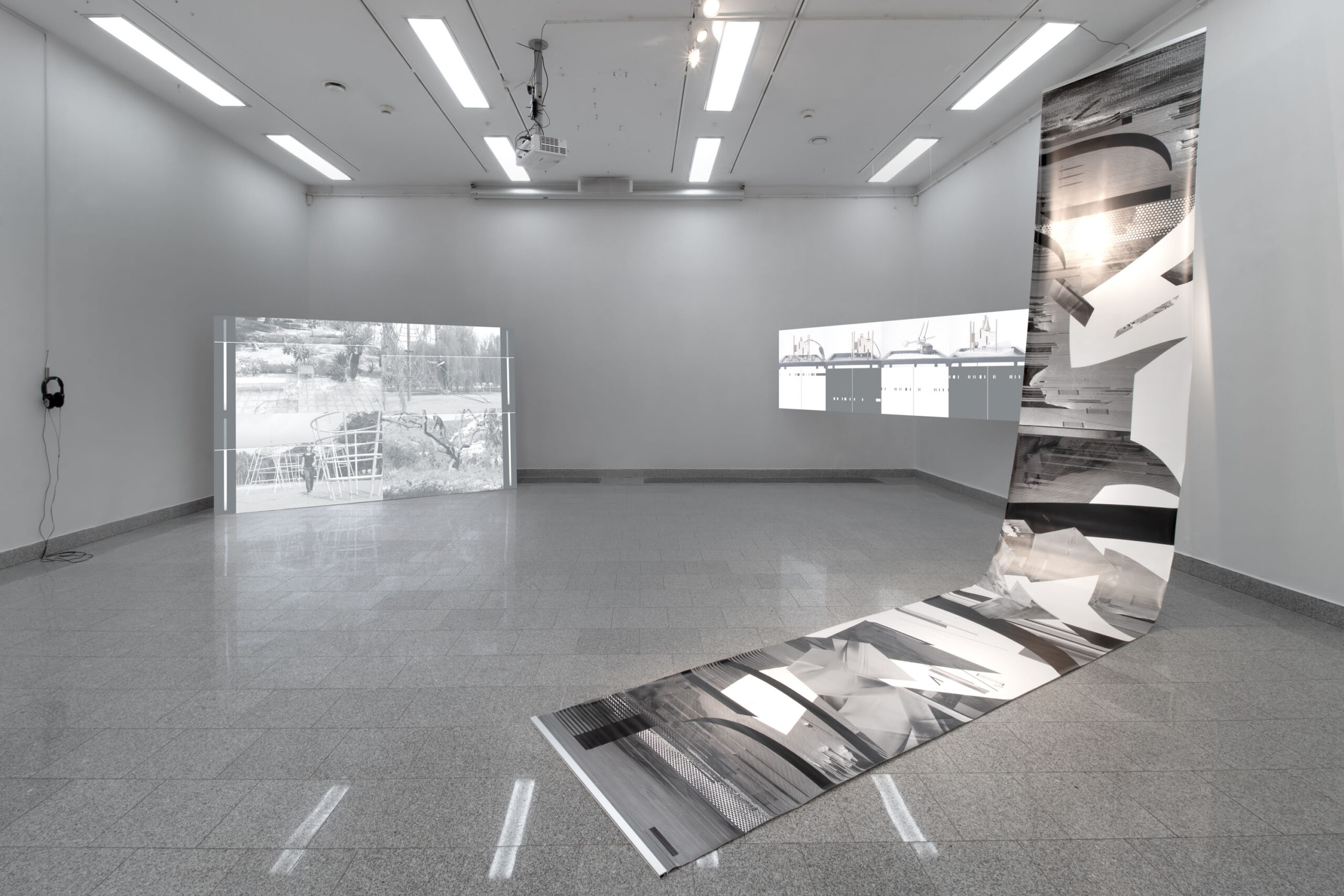 Ewa Doroszenko and Jacek Doroszenko Acoustic Gestures – Exhibition View 12